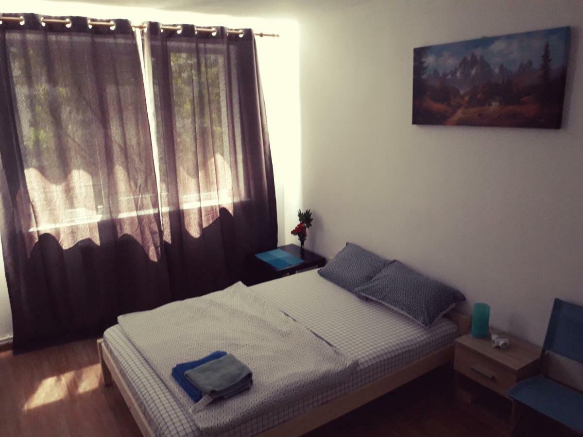 Iasi City Break Rooms Ngoại thất bức ảnh